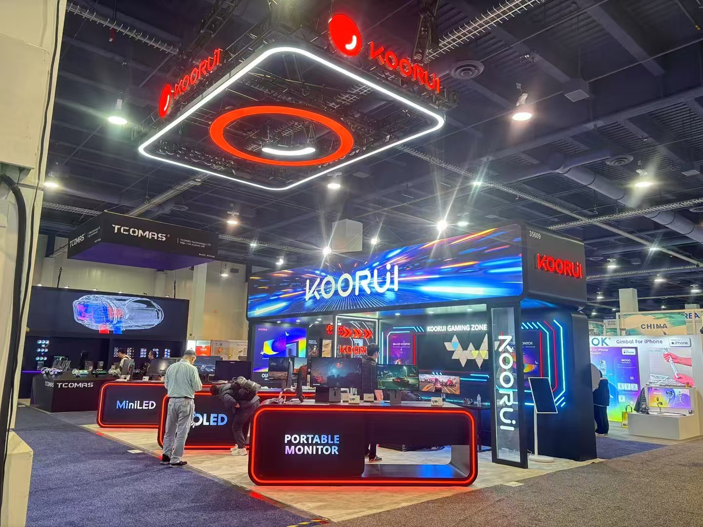 Custom trade show booth by ET Expo for Koorui