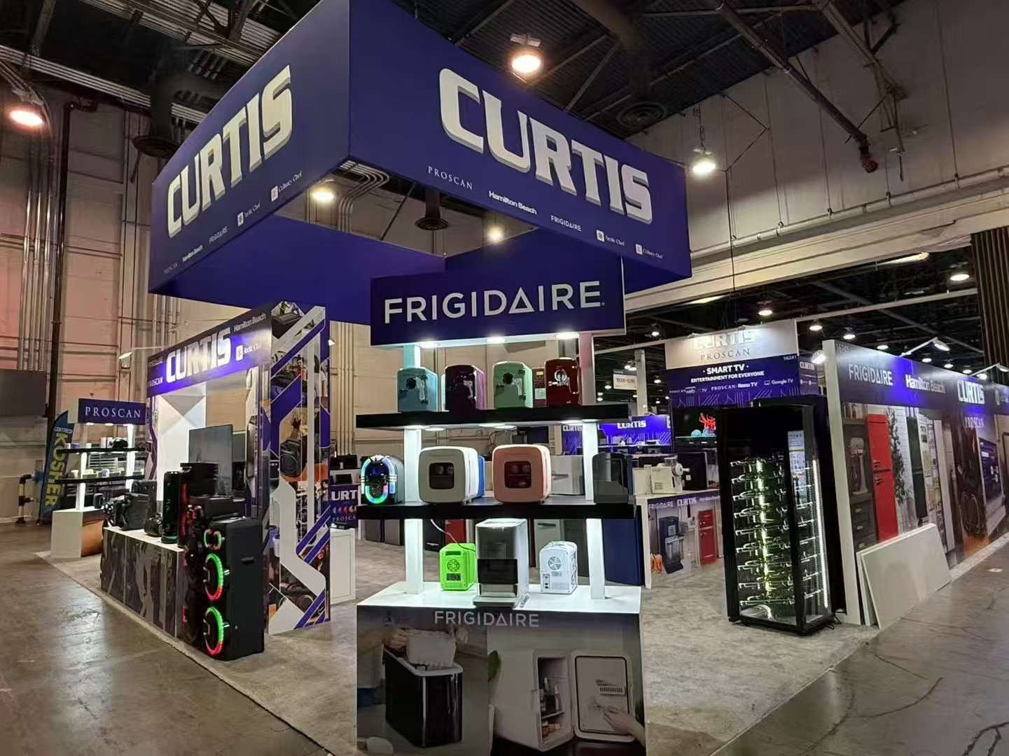 Curtis stand at CES