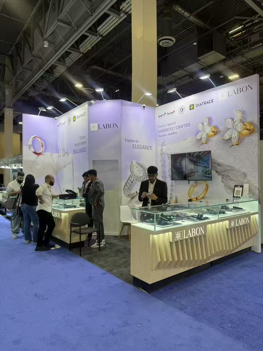 Labon stand at JCK