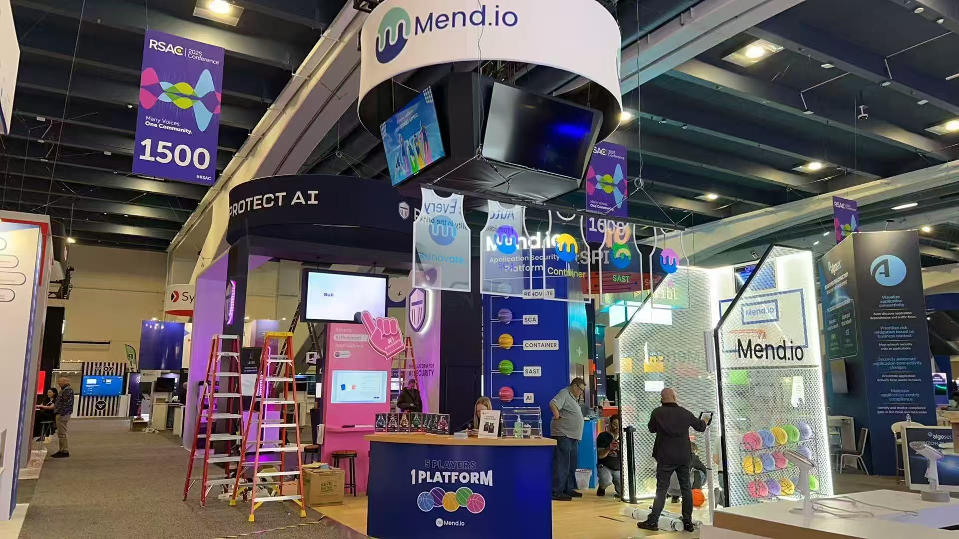 Mend.io stand at RSAC