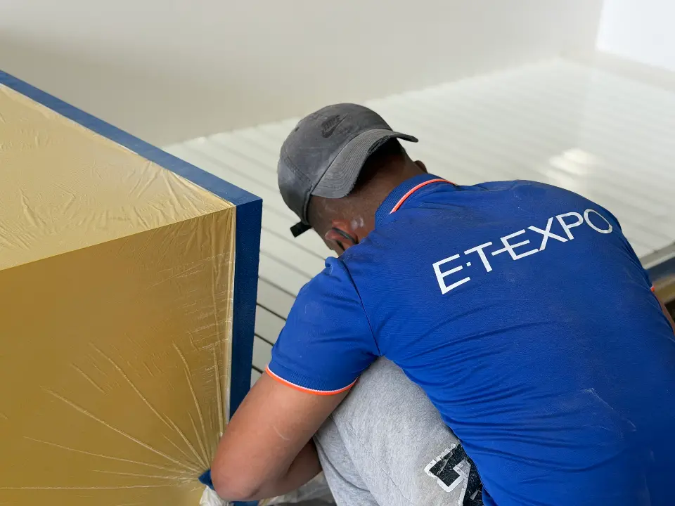 Trade Show Booth Installation & Dismantle